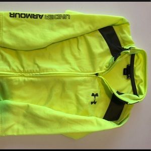 Lot 2 Under Armour pullover and puma jacket size 6